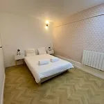 Appartement de standing proche ArcTriomphe - 8P